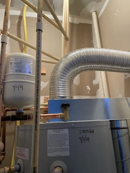 Roy's Plumbing, Heating & Drain Cleaning Picture 4