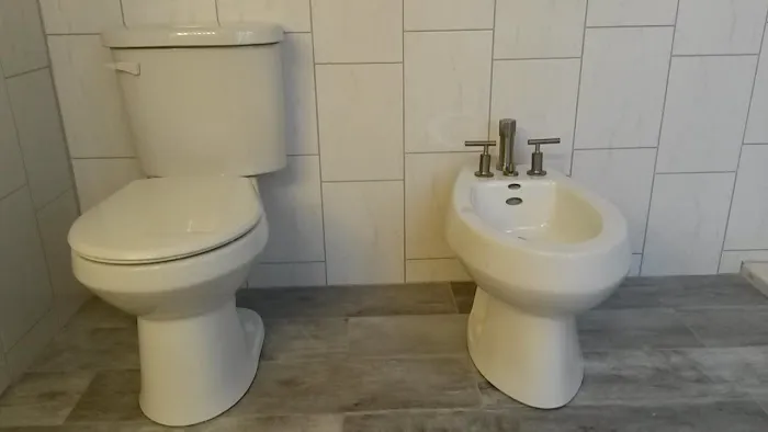 Custom Plumbing & Heating Picture 2