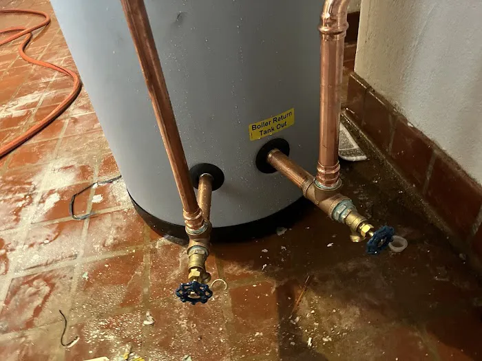 Dickson Plumbing Picture 1