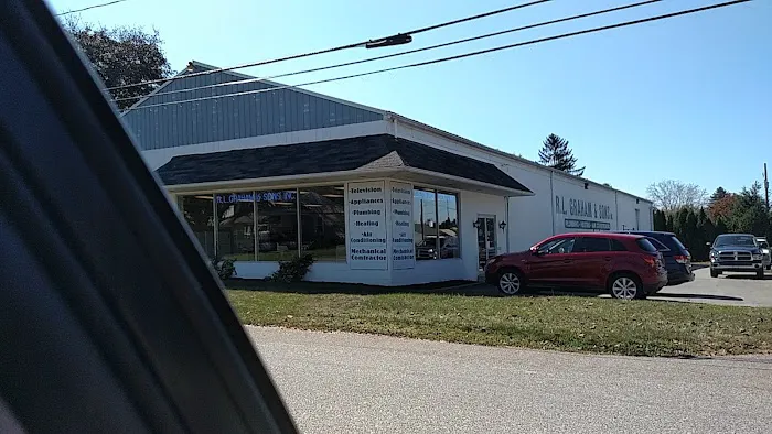R L Graham & Sons Inc Picture 6