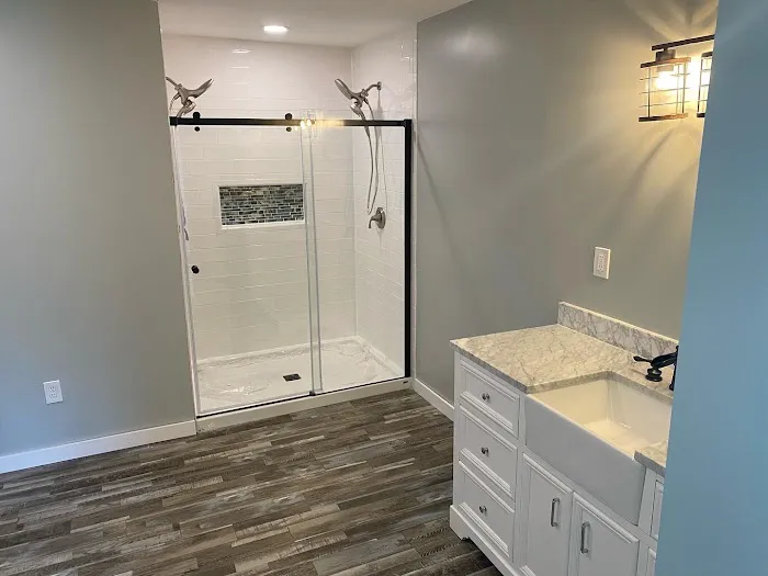 D Baker Services LLC Picture 1