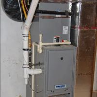 Wilbur Henry Plumbing, Heating & AC ico