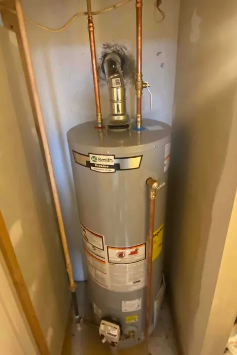 1-Tom-Plumber Picture 9