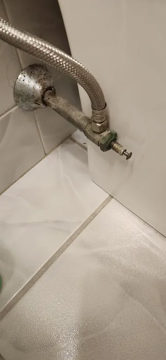 SB Carbone Plumbing & Heating Picture 3