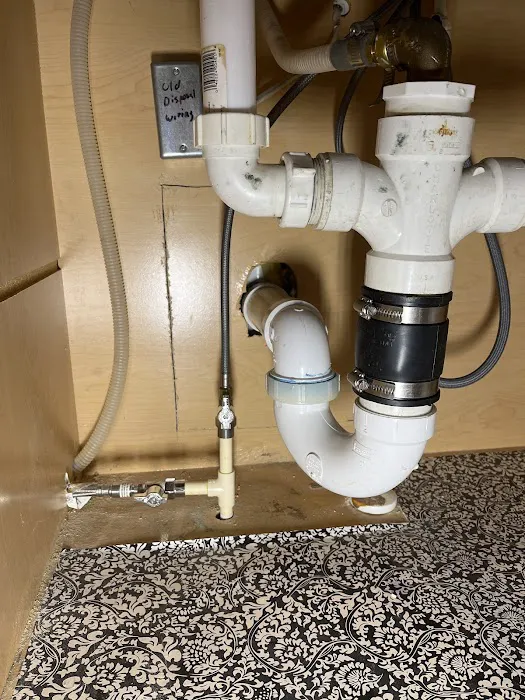 Apple Plumbing, Heating, & Air Picture 10