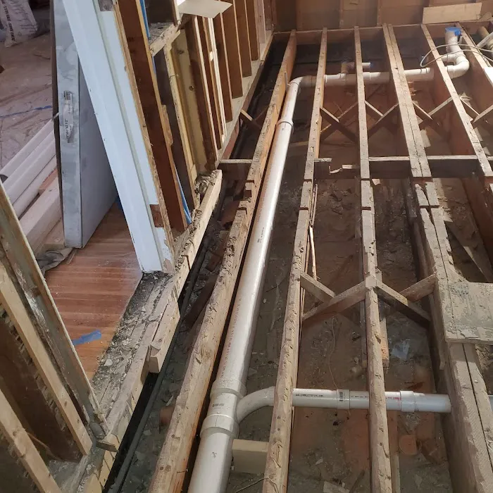 Leone Plumbing & Heating Picture 4