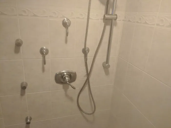 Mark's Plumbing Picture 1