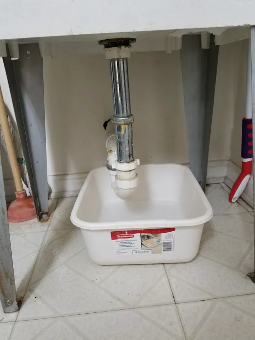 Carlos General Contractor and Plumbing Services Picture 9