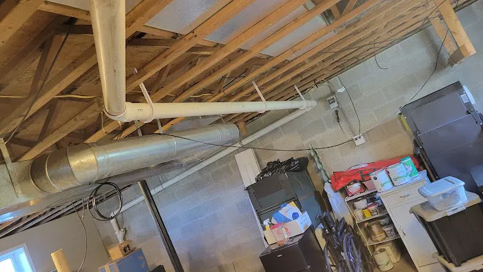 1-Tom-Plumber Picture 2