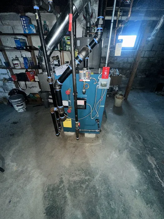 In A Flash Heating and Plumbing, LLC Picture 3