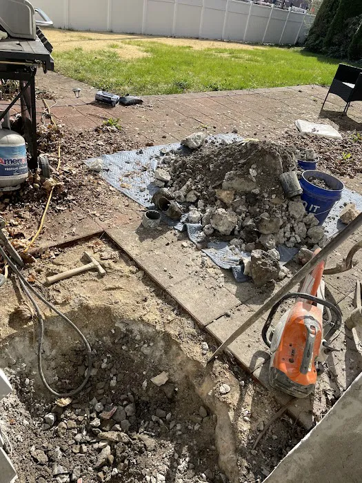 Triple R Sewer & Drain Cleaning LLC Picture 3