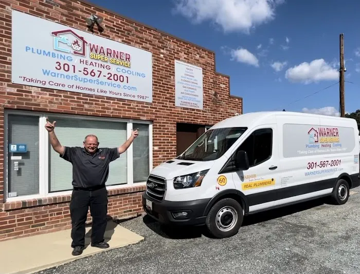 Warner Super Service Picture 3