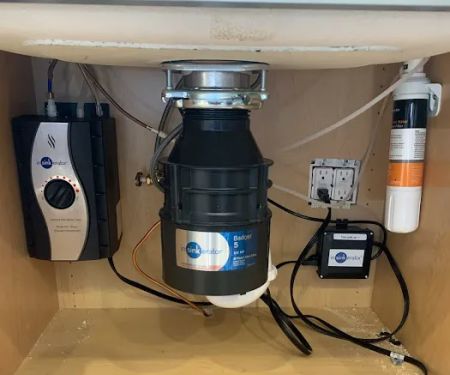 District Capital Services LLC