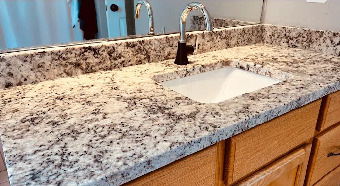 J&W PLUMBING SERVICES Picture 2
