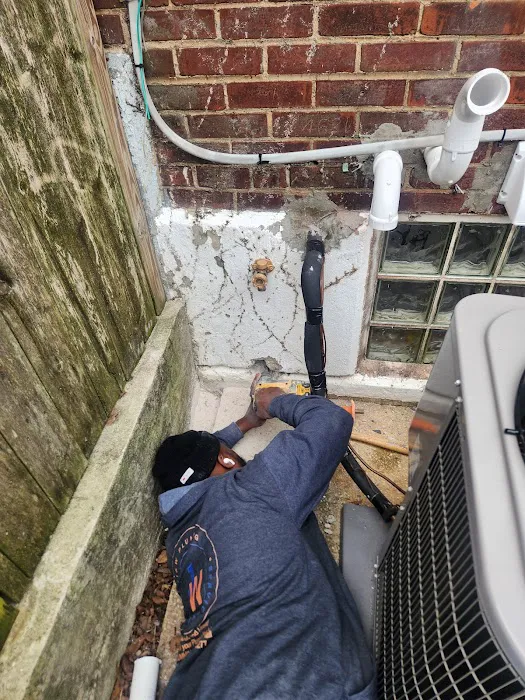 J&W PLUMBING SERVICES Picture 7