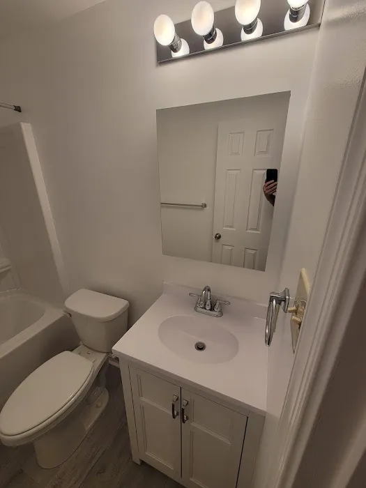 Plan B Bathroom Remodeling, LLC Picture 4
