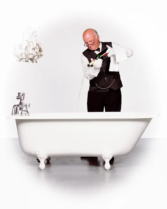 The Gentleman Plumber Picture 4