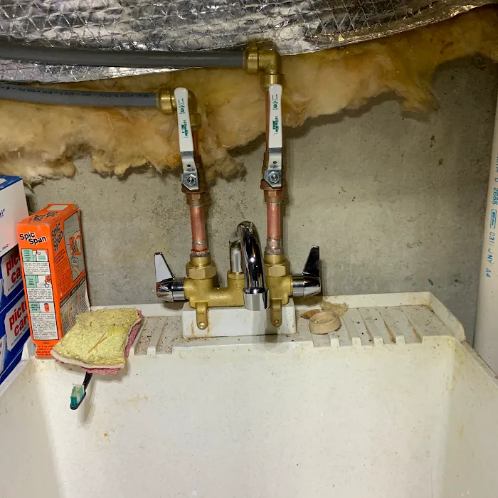 Mayco Andrade Plumbing Picture 10