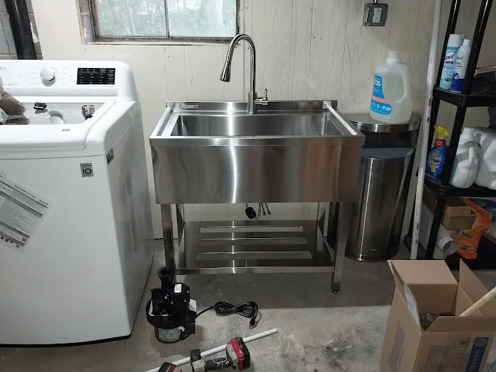 2E Plumbing and Well Pump Picture 5