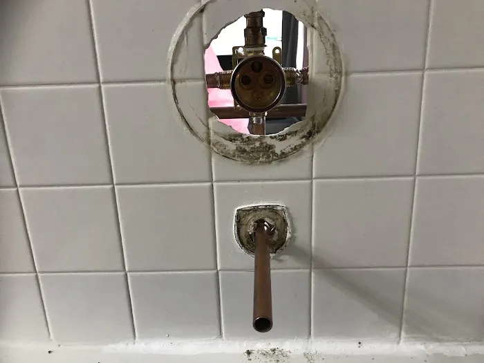 M & Y Plumbing and Drain Cleaning of Lake Ridge Va Picture 2