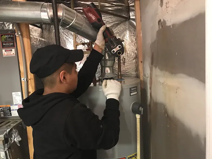M & Y Plumbing and Drain Cleaning of Lake Ridge Va Picture 3