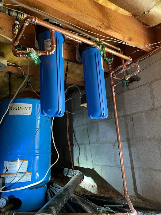 Tolyn's Repair Service LLC Picture 2