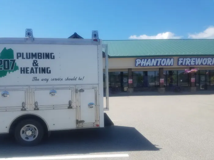 207 Plumbing and Heating Picture 4