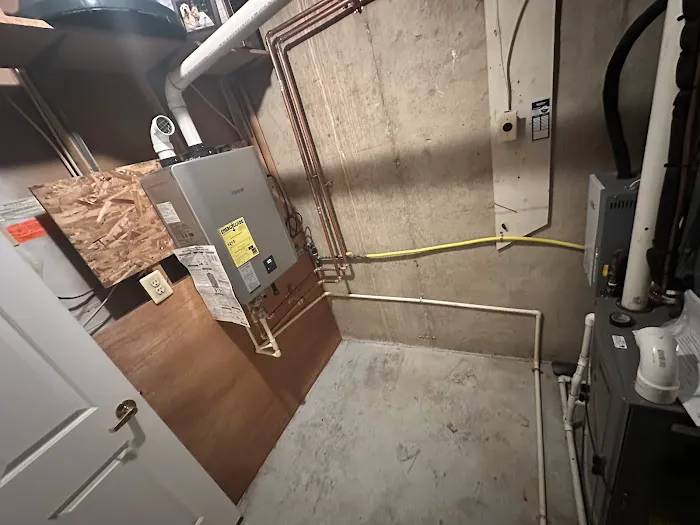 John R Plumbing LLC Picture 4