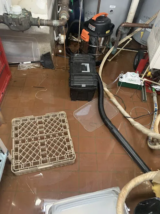 The Very Good Plumbing Co. Picture 4