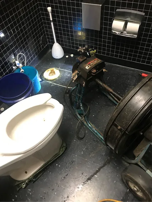MASTER and SONS PLUMBING Picture 2