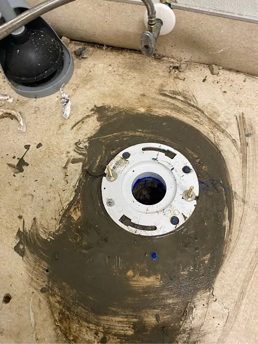 MASTER and SONS PLUMBING Picture 1