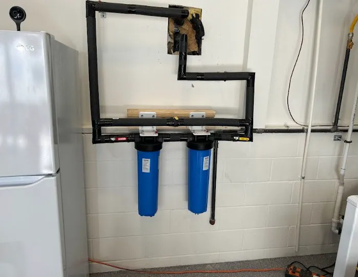 9 Yards Plumbing and More Picture 2