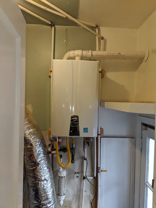 Robinson's Plumbing Service Picture 9