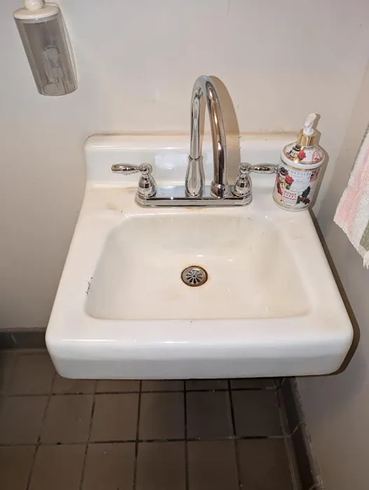 Dragon Plumbing & Contracting Picture 9