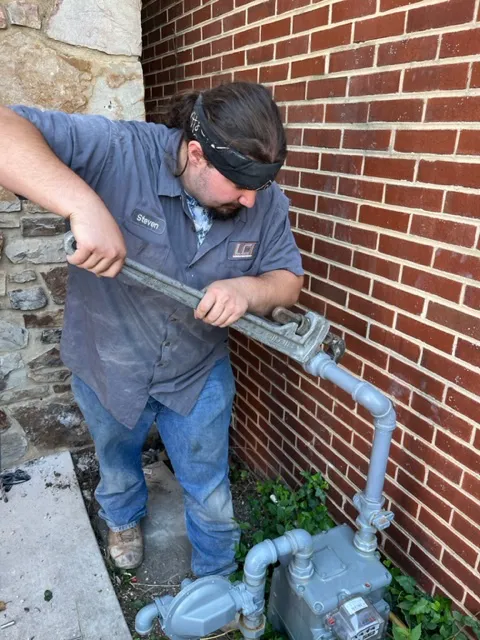 Layman's Contracting Inc Picture 1