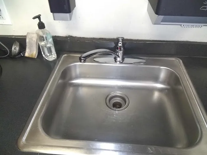 Rob & Sons Plumbing and Drain Cleaning Picture 1