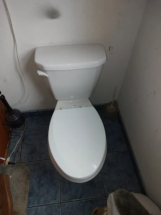Hall's Plumbing Picture 4