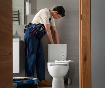 Expert Advice on Fixing a Running Toilet: Causes, Fixes, and When to Call a Plumber