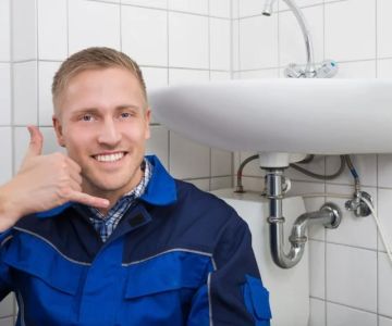 When Should You Call a Plumber? Tips for Finding a Reliable Plumber Near You