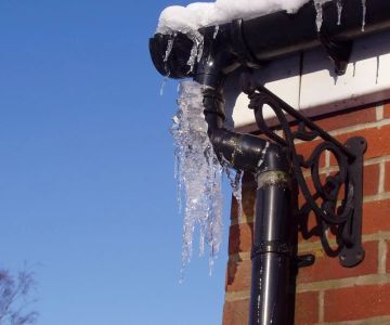 Plumber's Tips for Frozen Pipes: How to Prevent and Fix Them