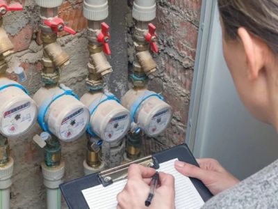 Why Is My Low Water Pressure: Causes, Fixes, and Solutions