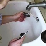 Beginner's Guide to Unclogging a Bathtub Drain: Easy Steps for Homeowners