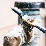 Plumber's Tips for Frozen Pipes – Prevention, Thawing, and Expert Help
