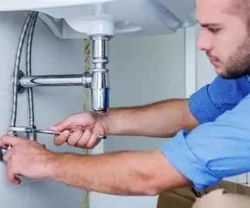 Beginner's Guide to Replacing Old Pipes | PlumberNear