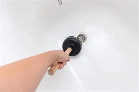 Why Is My Bathtub Drain Not Unclogging? Causes and Solutions for Stubborn Clogs