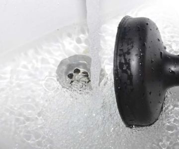 How Often Should You Unclogging a Bathtub Drain for Better Home Maintenance