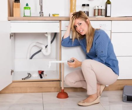 When Should You Call a Plumber for Clogged Drains?