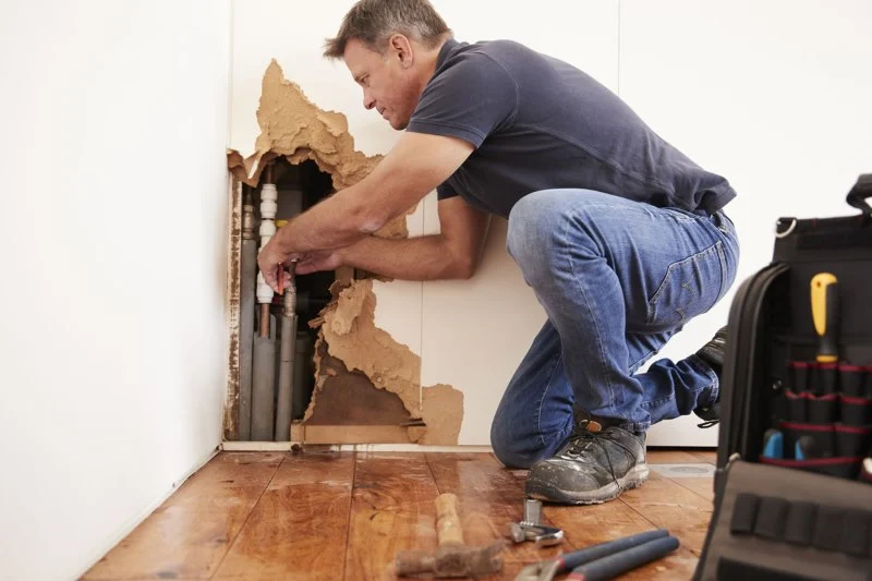 How Much Does It Cost to Repair Water Damage in Your Bathroom?
