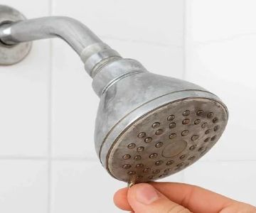How to Replace a Broken Showerhead: Easy Steps for Homeowners
