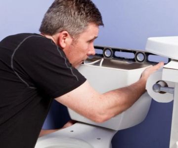 How to Install a Toilet Tank: Easy Steps for Homeowners